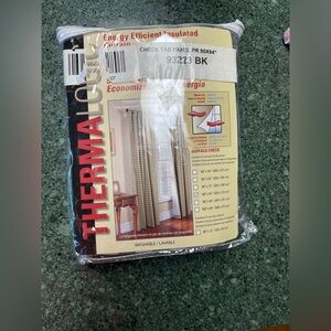 THERMALOGIC energy efficient insulated curtain set